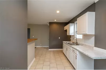 2278 26th Street SW, Akron, OH 44314 - Photo 11
