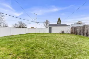 7814 Bertha Ave, Parma, OH 44129 - Photo 21