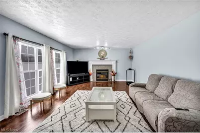 1273 Muchney Circle, Akron, OH 44312 - Photo 9