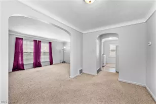 942 E 236th St, Euclid, OH 44123 - Photo 5