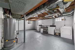 942 E 236th St, Euclid, OH 44123 - Photo 15