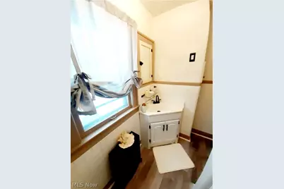 1512 Middle Avenue, Elyria, OH 44035 - Photo 19