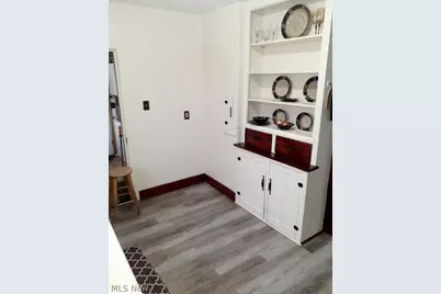 1512 Middle Avenue, Elyria, OH 44035 - Photo 9