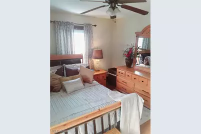 1512 Middle Avenue, Elyria, OH 44035 - Photo 29