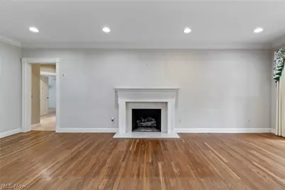 2520 Glenmont Road NW, Canton, OH 44708 - Photo 7