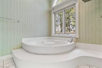 2520 Glenmont Road NW, Canton, OH 44708 - Photo 21