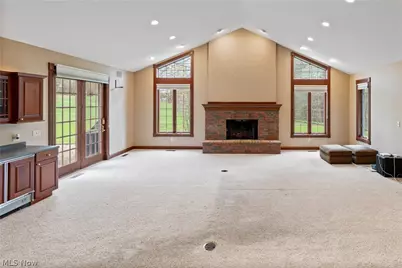 2520 Glenmont Road NW, Canton, OH 44708 - Photo 15