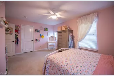 7674 Knollridge Avenue NE, Canton, OH 44721 - Photo 21