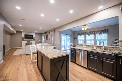 7674 Knollridge Avenue NE, Canton, OH 44721 - Photo 15