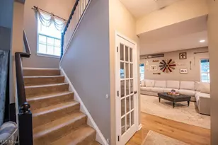 7674 Knollridge Ave NE, Canton, OH 44721 - Photo 5