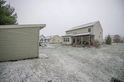 7674 Knollridge Avenue NE, Canton, OH 44721 - Photo 45