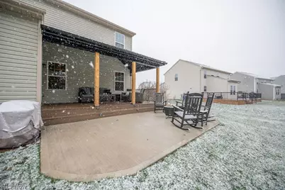 7674 Knollridge Avenue NE, Canton, OH 44721 - Photo 41