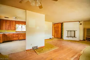 203 Clark Dr, Marietta, OH 45750 - Photo 9