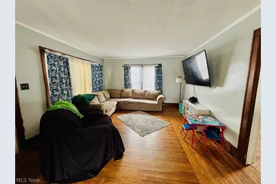 1051 W Main Street, Ravenna, OH 44266 - Photo 5