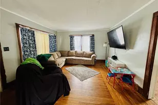 1051 W Main St, Ravenna, OH 44266 - Photo 5