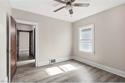 12812 Parkhill Avenue, Loveland, OH 44120 - Photo 33