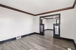 12812 Parkhill Ave, Loveland, OH 44120 - Photo 9