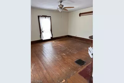 23 N State Street, Frazeysburg, OH 43822 - Photo 13