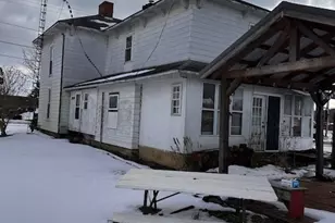 23 N State St, Frazeysburg, OH 43822 - Photo 7