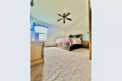 620 Topaz Lane, Brunswick, OH 44212 - Photo 5