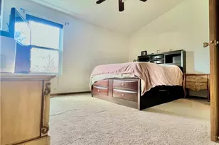 620 Topaz Ln, Brunswick, OH 44212 - Photo 5