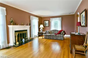 641 Fairway Dr NE, Warren, OH 44483 - Photo 5