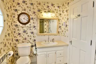 641 Fairway Dr NE, Warren, OH 44483 - Photo 33