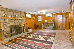 641 Fairway Dr NE, Warren, OH 44483 - Photo 41