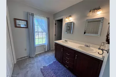 13566 Stoney Springs Drive, Chardon, OH 44024 - Photo 31