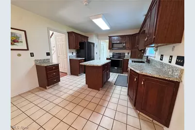 13566 Stoney Springs Drive, Chardon, OH 44024 - Photo 15