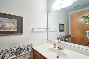 2987 Woodcrest Dr, Fairlawn, OH 44333 - Photo 17