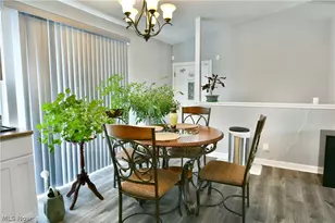 2401 Stewart Dr NW, Warren, OH 44485 - Photo 9