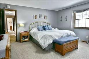 9271 Hillview Dr NE, Warren, OH 44484 - Photo 35