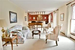 9271 Hillview Dr NE, Warren, OH 44484 - Photo 11