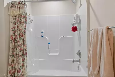 9265 Georgetown Street, Louisville, OH 44641 - Photo 39