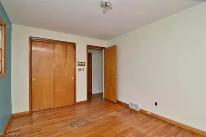 10881 Gregory Lane, North Royalton, OH 44133 - Photo 19