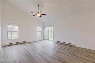 2477 Waterford Pointe Dr, Kent, OH 44240 - Photo 3