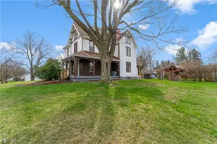 563 Geneva Ave, Struthers, OH 44471 - Photo 3