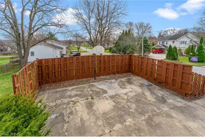 563 Geneva Avenue, Struthers, OH 44471 - Photo 27