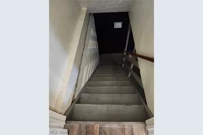 3002 Harmont Avenue NE, Canton, OH 44705 - Photo 21