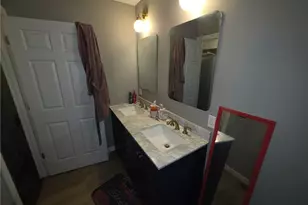 7104 Colfax Rd, Loveland, OH 44104 - Photo 15