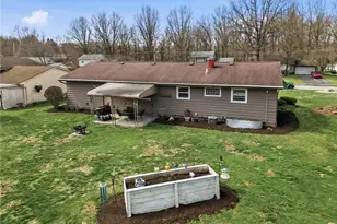 2855 Vollmer Dr, Austintown, OH 44511 - Photo 3