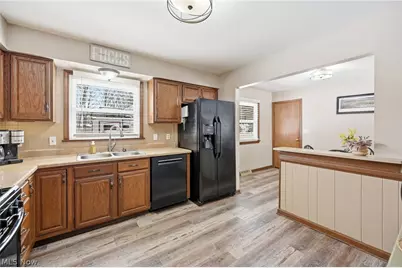 2855 Vollmer Drive, Austintown, OH 44511 - Photo 9