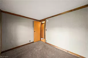 8698 Pierce Rd, Garrettsville, OH 44231 - Photo 17