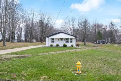 2351 Heston Drive, Lake Milton, OH 44429 - Photo 3