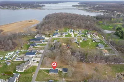 2351 Heston Drive, Lake Milton, OH 44429 - Photo 9