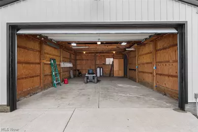 2351 Heston Drive, Lake Milton, OH 44429 - Photo 7