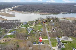 2351 Heston Dr, Lake Milton, OH 44429 - Photo 7
