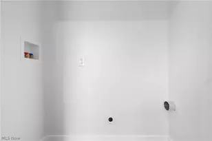 2351 Heston Dr, Lake Milton, OH 44429 - Photo 31