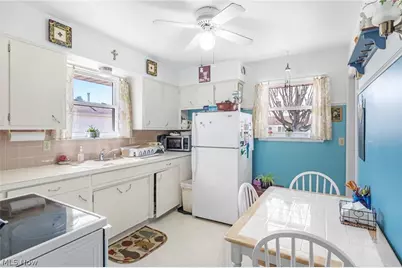 590 & 592 Herbert Road, Akron, OH 44312 - Photo 9